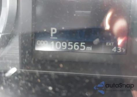 2015 Toyota Tundra Sr5 4.6L V8 z USA, uszkodzony, nr VIN 5TFRM5F14FX094165